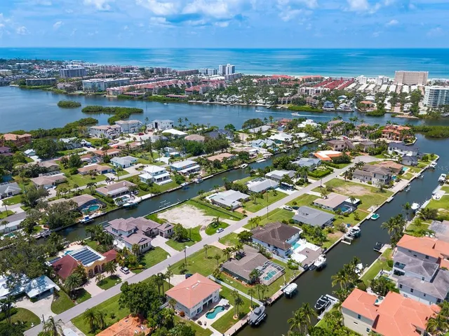 $1,498,000 | 1613 Shelburne Lane, Sarasota, FL 34231