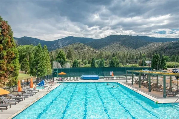 $1,795 | 1521 Lassen Way, Pine Mountain Club, CA 93222