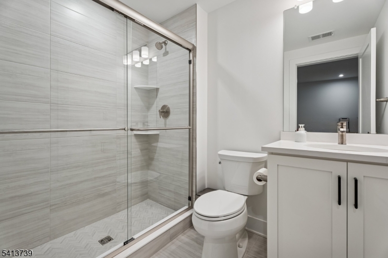 27 Brambling Road Berkeley Heights, NJ 07922 - Photo 32 of 34