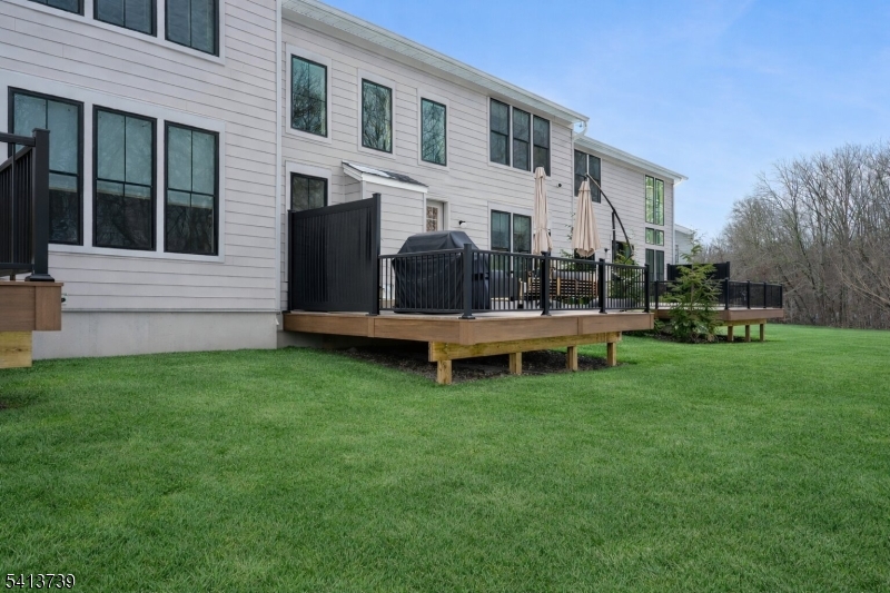 27 Brambling Road Berkeley Heights, NJ 07922 - Photo 33 of 34