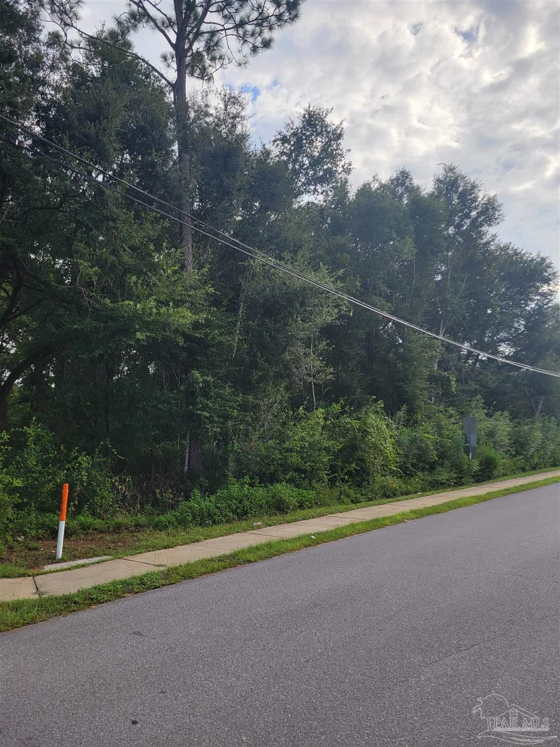 0 Rosasco Street Milton, FL 32570 - Photo 5 of 5 a view of a field