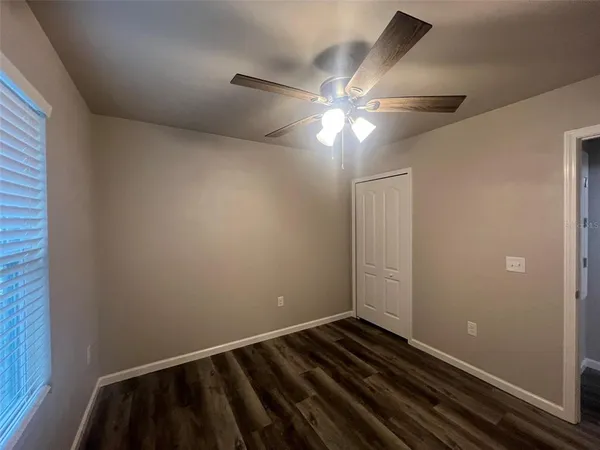$1,375 | 18648 Northwest 246th Street, Unit 2, High Springs, FL 32643