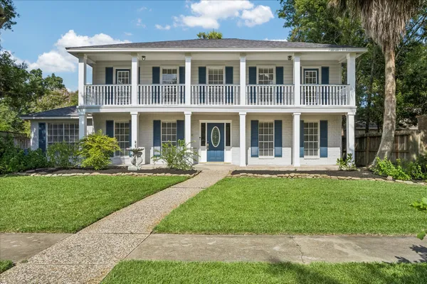 $359,900 | 1026 Cragmore Drive, Seabrook, TX 77586