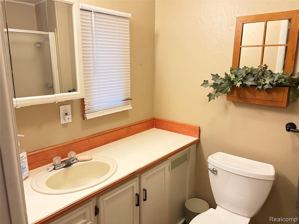 51 Green Valley Road Flint, MI 48506 - Photo 20 of 24 Gallery Image 20