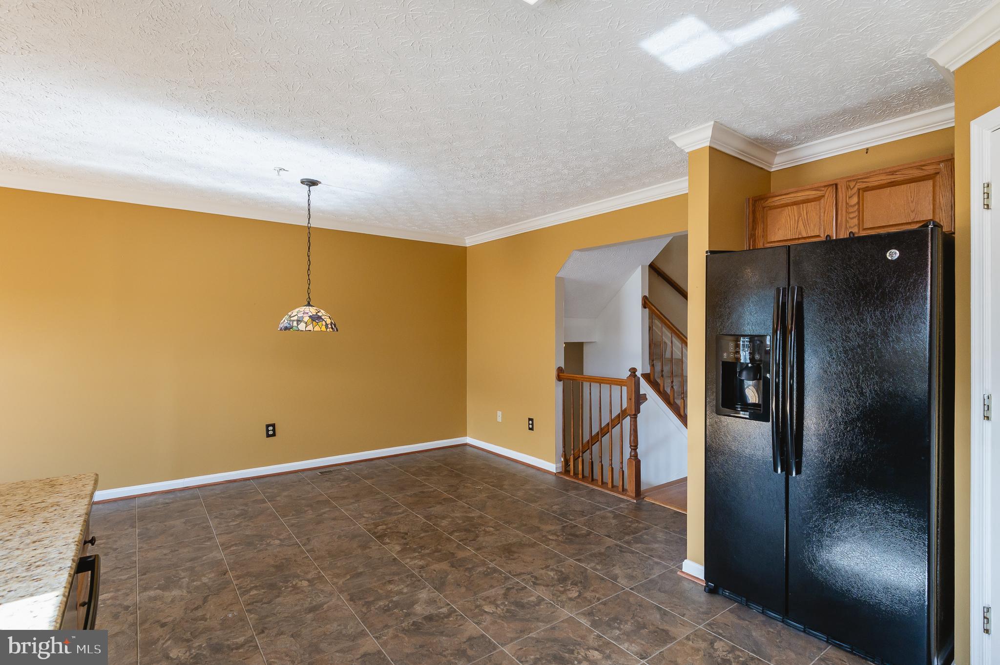 2105 Kyle Green Road Abingdon, MD 21009 - Photo 17 of 53 Kitchen with Table Space