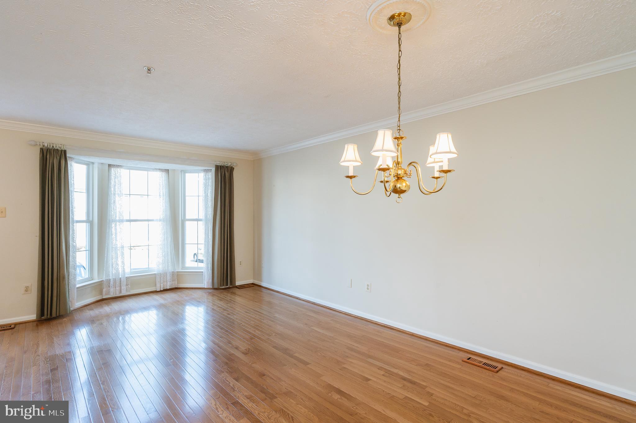 2105 Kyle Green Road Abingdon, MD 21009 - Photo 6 of 53 Living Room