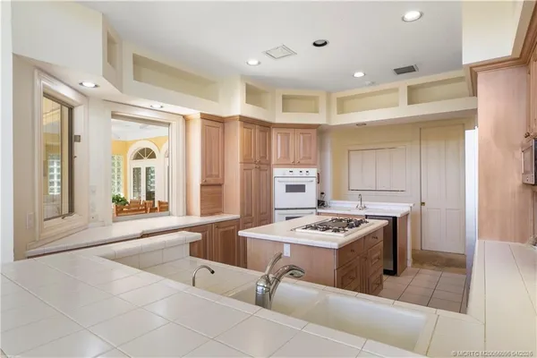 $4,295,000 | 68 South Sewalls Point Road, Stuart, FL 34996