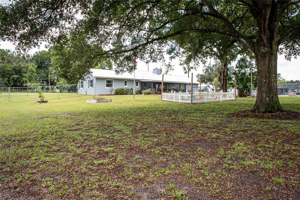 1395 Tall Oaks Road DeLand, FL 32720 - Photo 18 of 43 Gallery Image 18