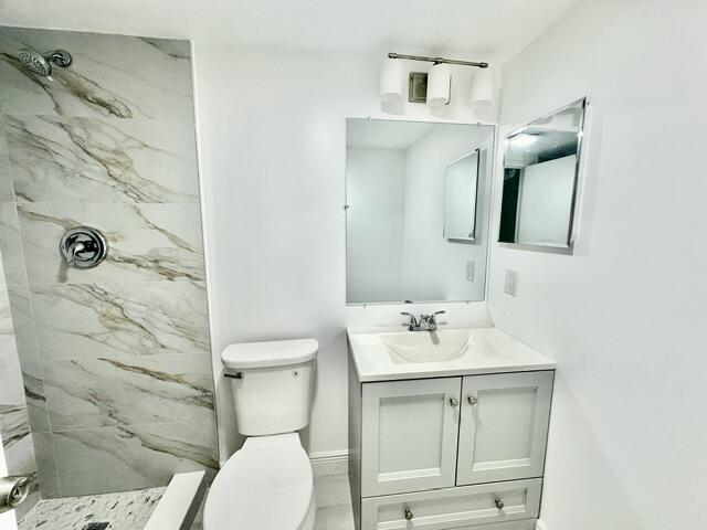 156 Fanshaw D Boca Raton, FL 33434 - Photo 5 of 29 Master Bathroom w/Shower