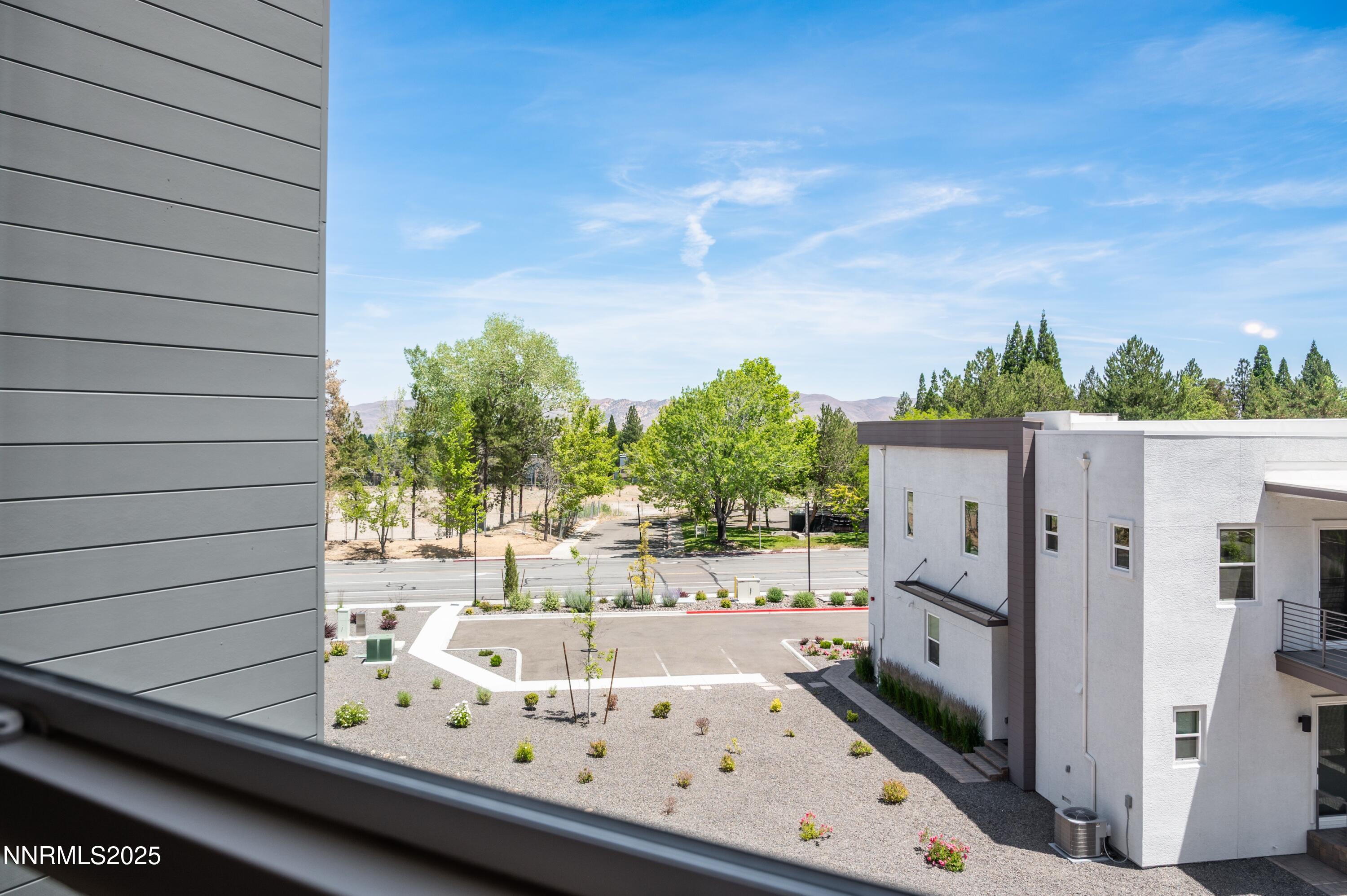 1517 Golf Club Drive Reno, NV 89519 - Photo 45 of 49