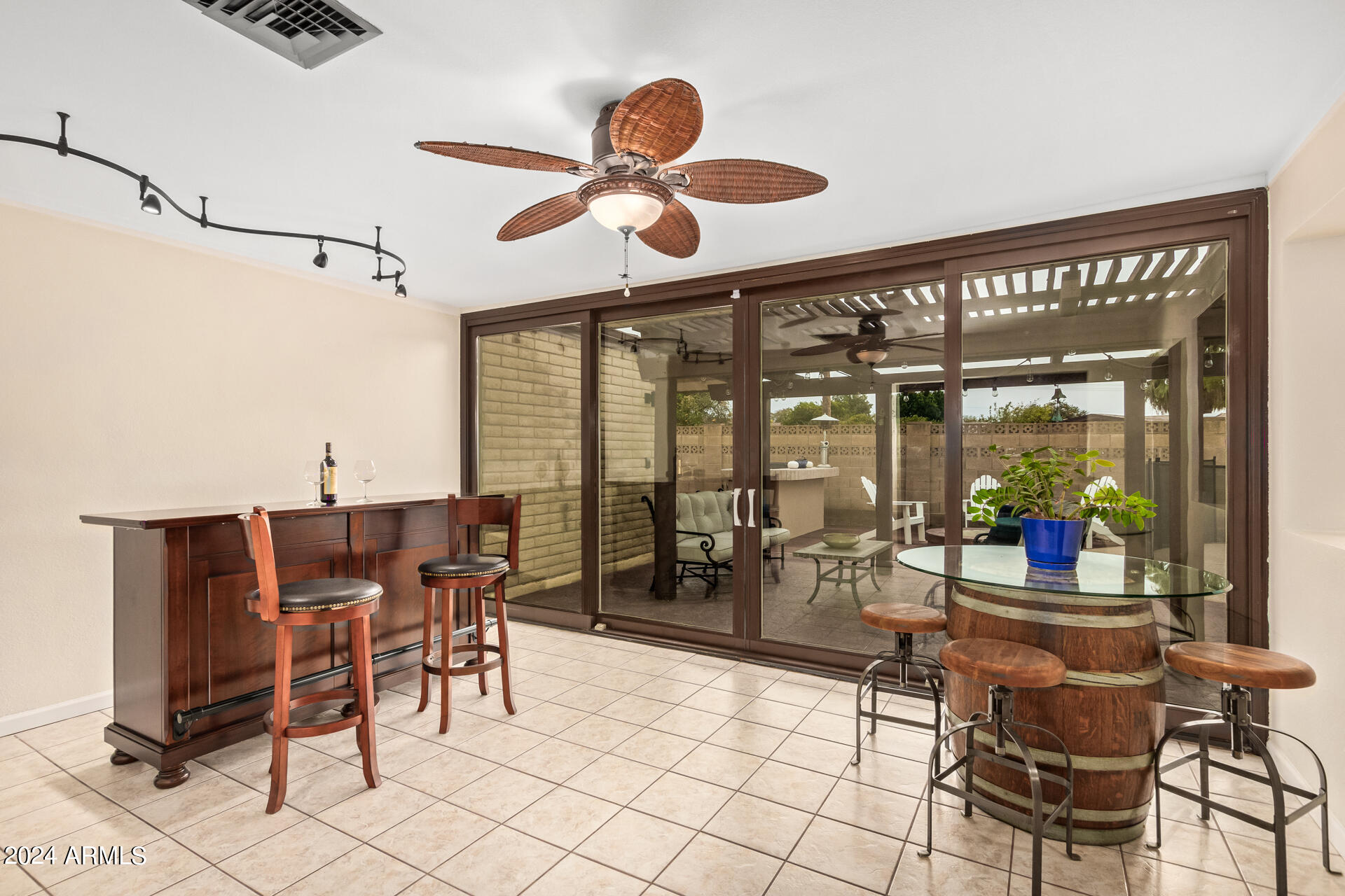 2149 East Lawrence Road Phoenix, AZ 85016 - Photo 19 of 53 Bonus Room off Kitchen and family room