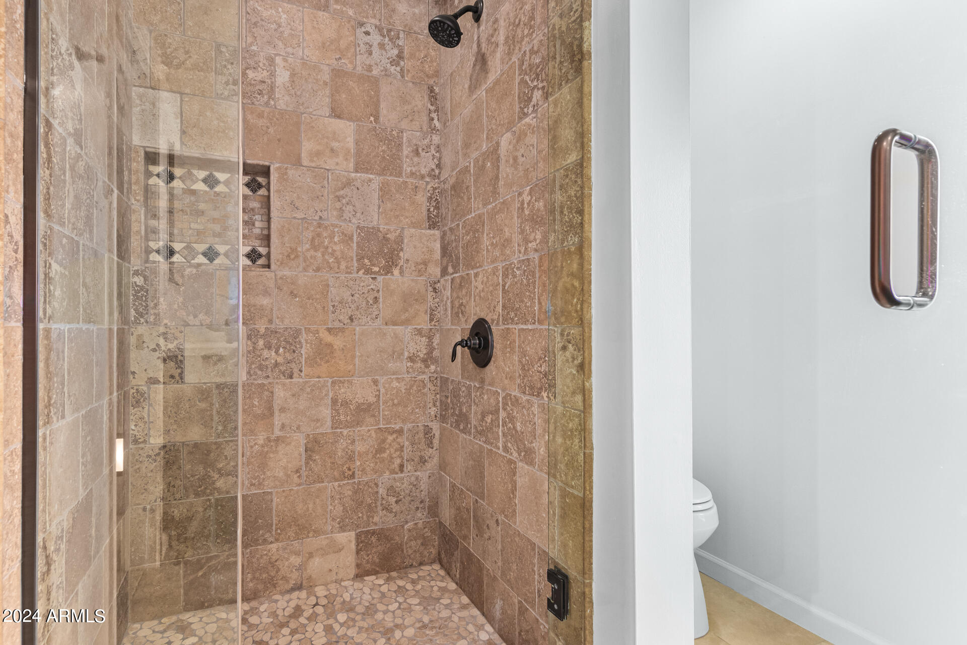 2149 East Lawrence Road Phoenix, AZ 85016 - Photo 29 of 53 Guest Bath 1