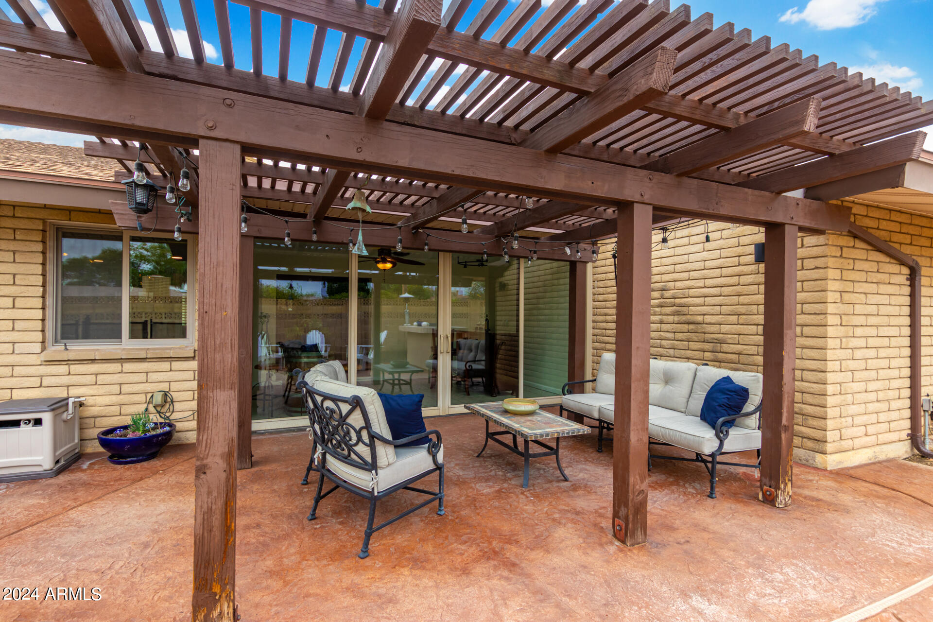 2149 East Lawrence Road Phoenix, AZ 85016 - Photo 36 of 53 Rear Living Area