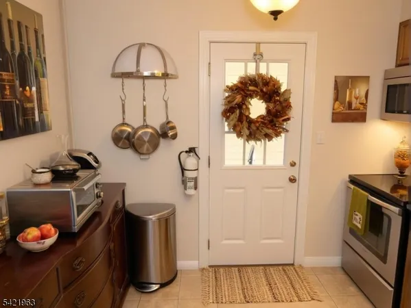 $2,500 | 523 Colver Road, Unit 1, Landing, NJ 07850