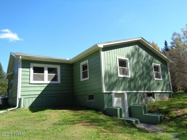 347 Swamp Brook Road Hawley, PA 18428 - Photo 3 of 32