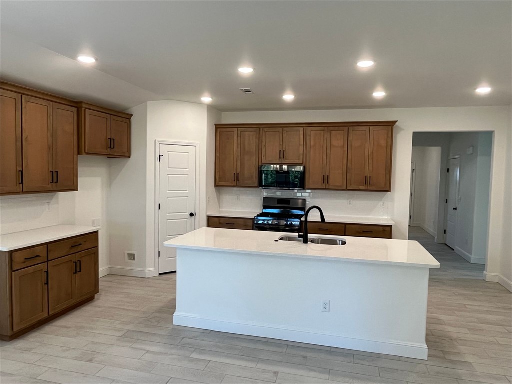 2515 Westbrook Loop Pea Ridge, AR 72751 - Photo 3 of 15 Gallery Image 3