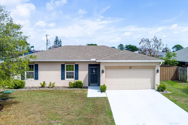 $420,000 | 2350 Southeast Calcutta Circle, Port St. Lucie, FL 34952
