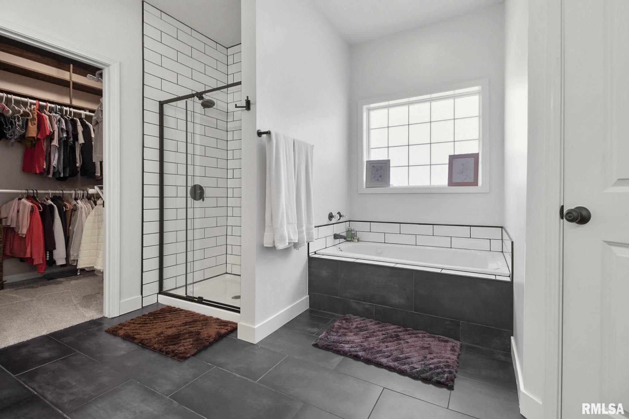 314 Twin Lakes Road Carterville, IL 62918 - Photo 30 of 44