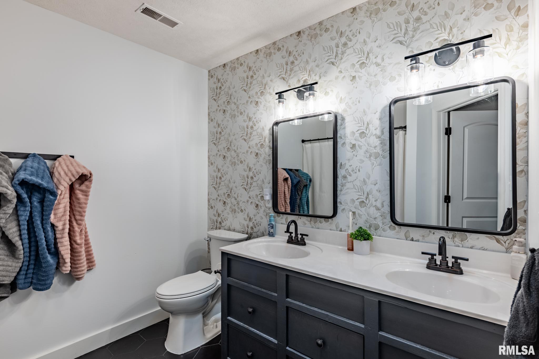 314 Twin Lakes Road Carterville, IL 62918 - Photo 38 of 44