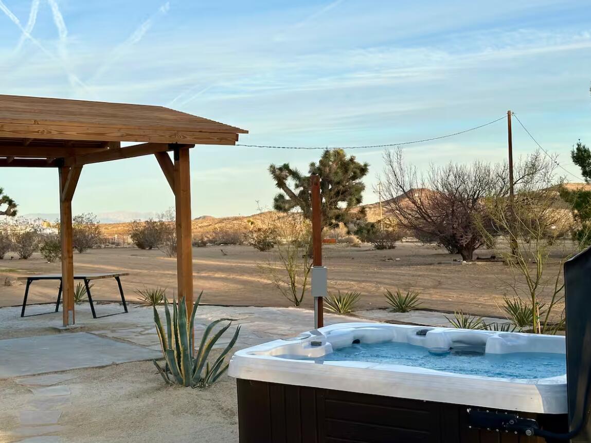 59727 Sharp Terrace Drive Yucca Valley, CA 92284 - Photo 32 of 38 a view of balcony with furniture and outdoor space