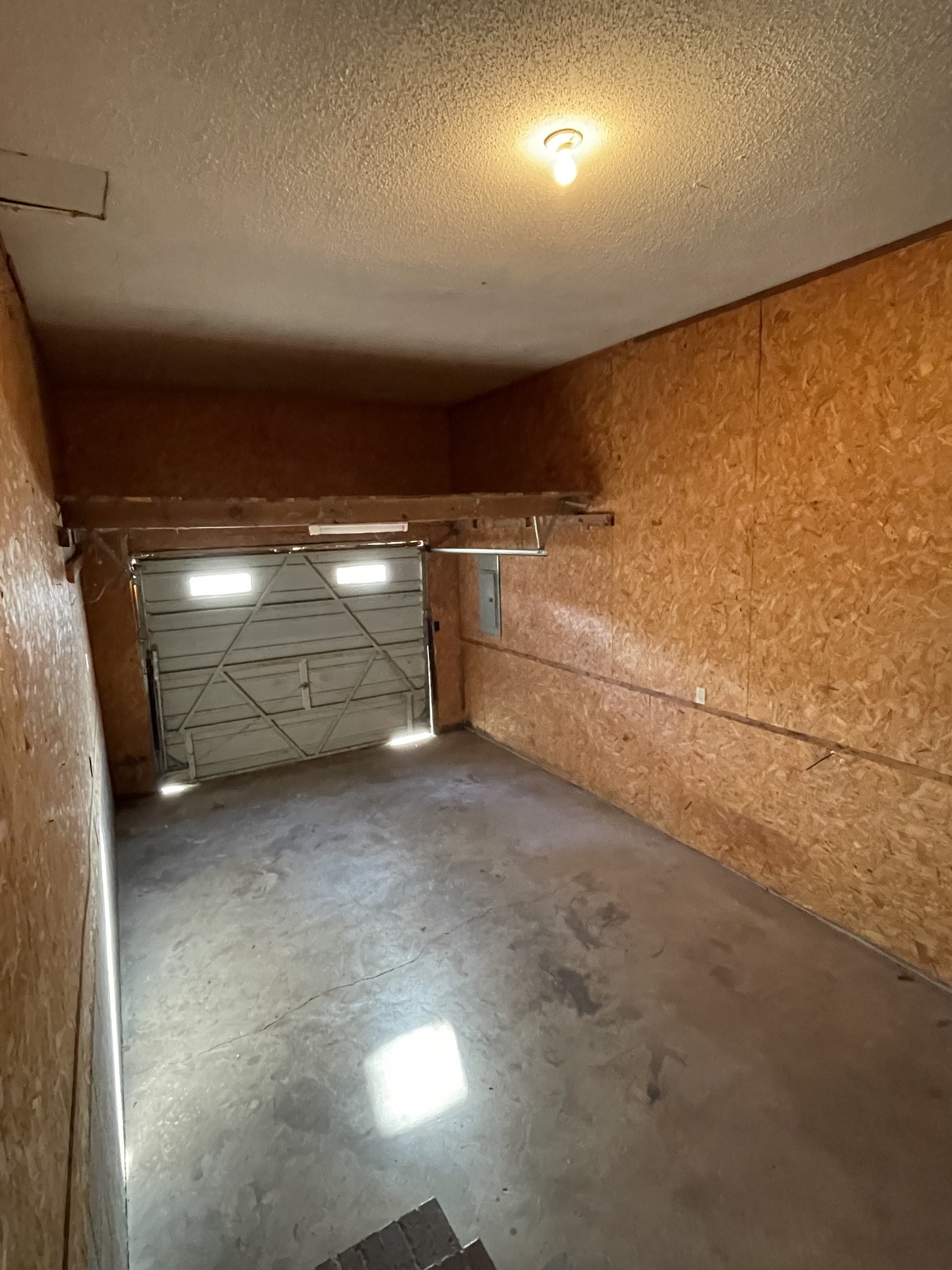 470 Cat Creek Road Manchester, TN 37355 - Photo 18 of 20 a view of garage