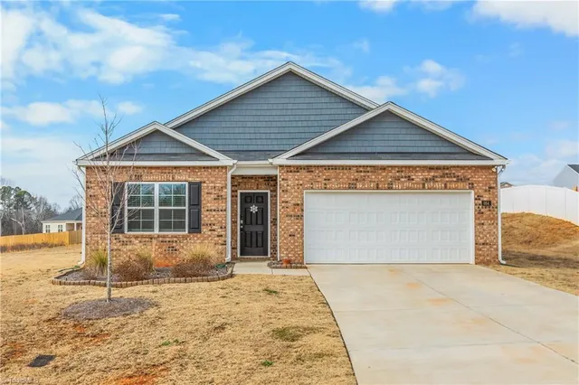 $315,000 | 664 Towhee Trail, Lexington, NC 27295