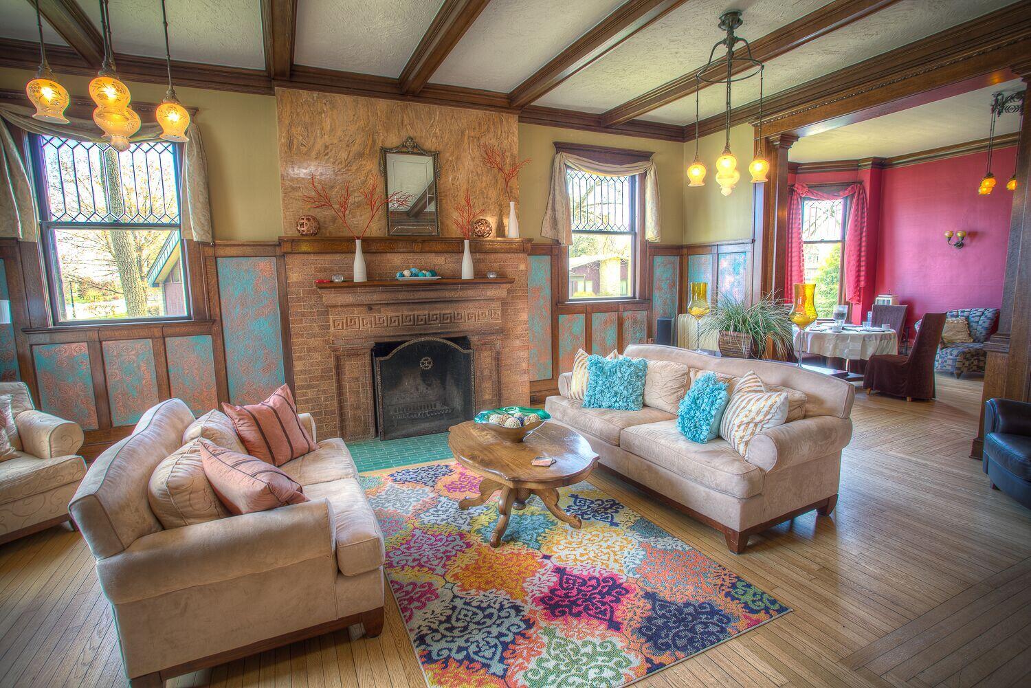 1975 Riverside Avenue Marinette, WI 54143 - Photo 5 of 5 Shared living room area on main floor.