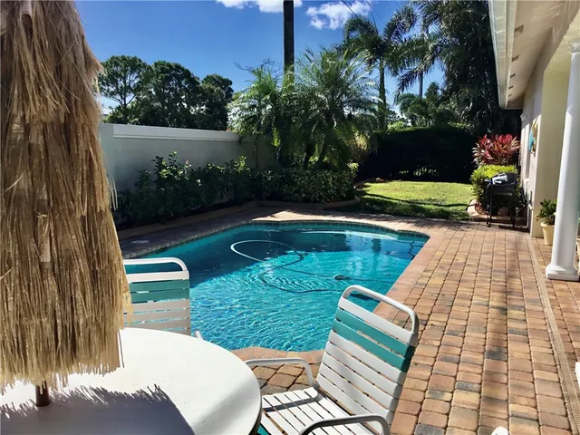 $779,000 | 5903 Brae Burn Circle, Vero Beach, FL 32967