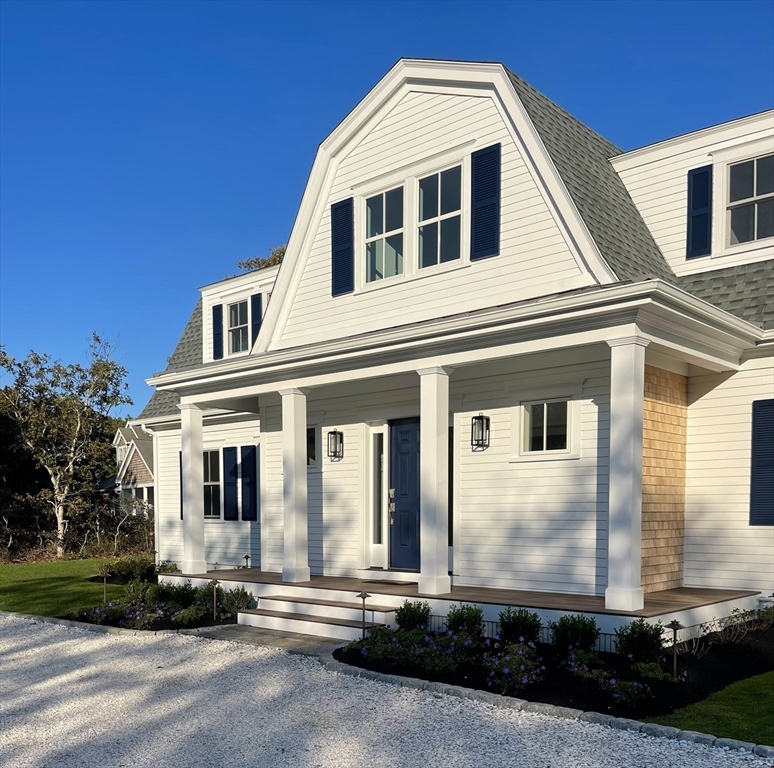 27 Bold Meadow Road Edgartown, MA 02539 - Photo 4 of 40 a front view of a house
