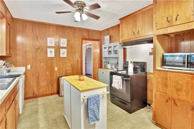 $130,000 | 803 Marvin Avenue, Leesville, LA 71446