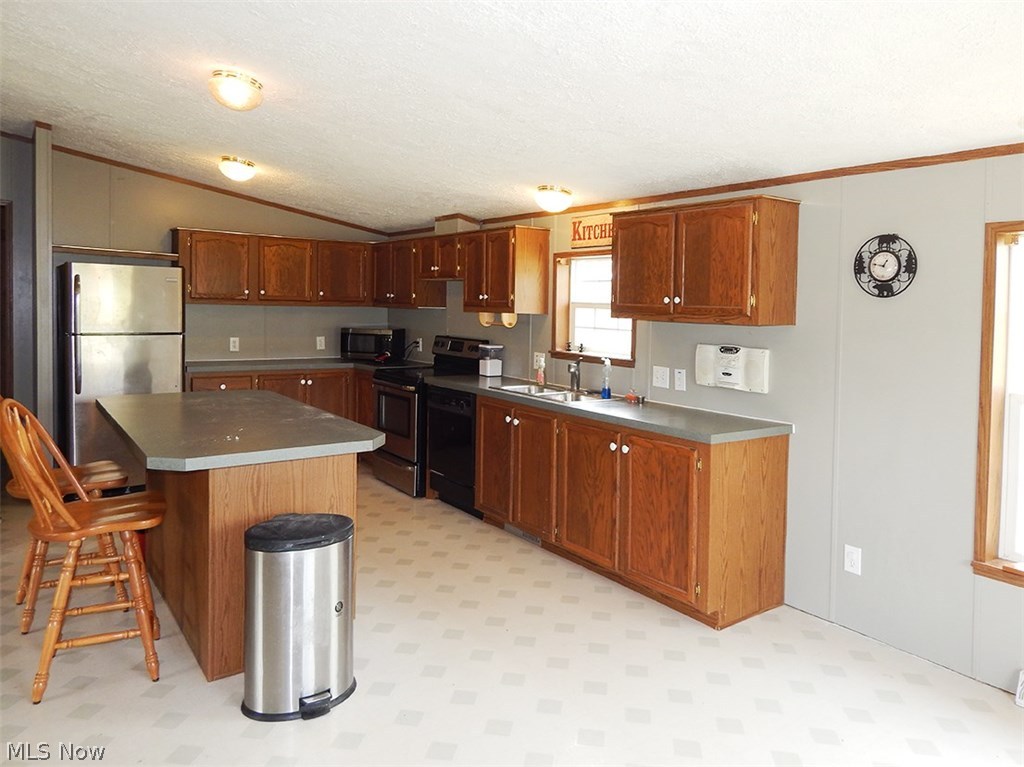 6234 Root Road Spencer, OH 44275 - Photo 4 of 20 Gallery Image 4