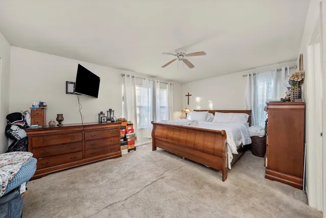 $380,000 | 2950 Shelly Lane, Unit 2950, Aurora, IL 60504