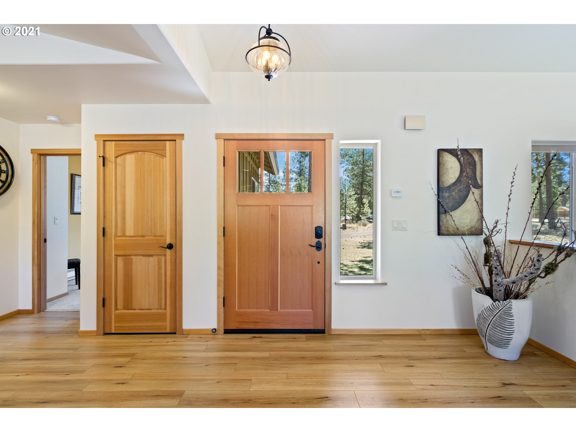 14842 Haywagon Sisters, OR 97759 - Photo 3 of 29