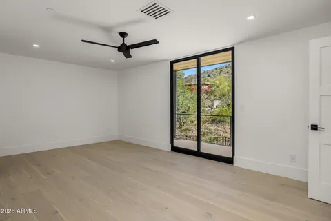 $6,950,000 | 5355 East Desert Vista Road, Paradise Valley, AZ 85253
