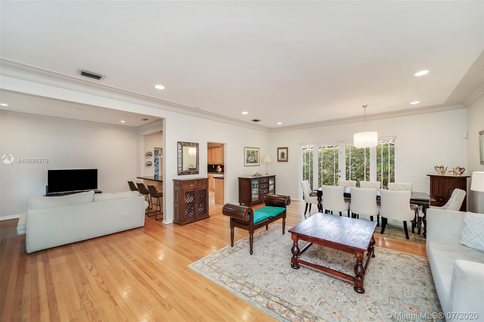 501 Southwest 19th Road Miami, FL 33129 - Photo 16 of 27