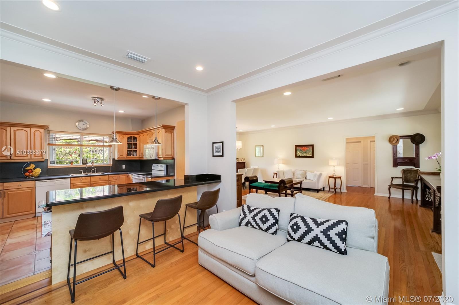 501 Southwest 19th Road Miami, FL 33129 - Photo 19 of 27