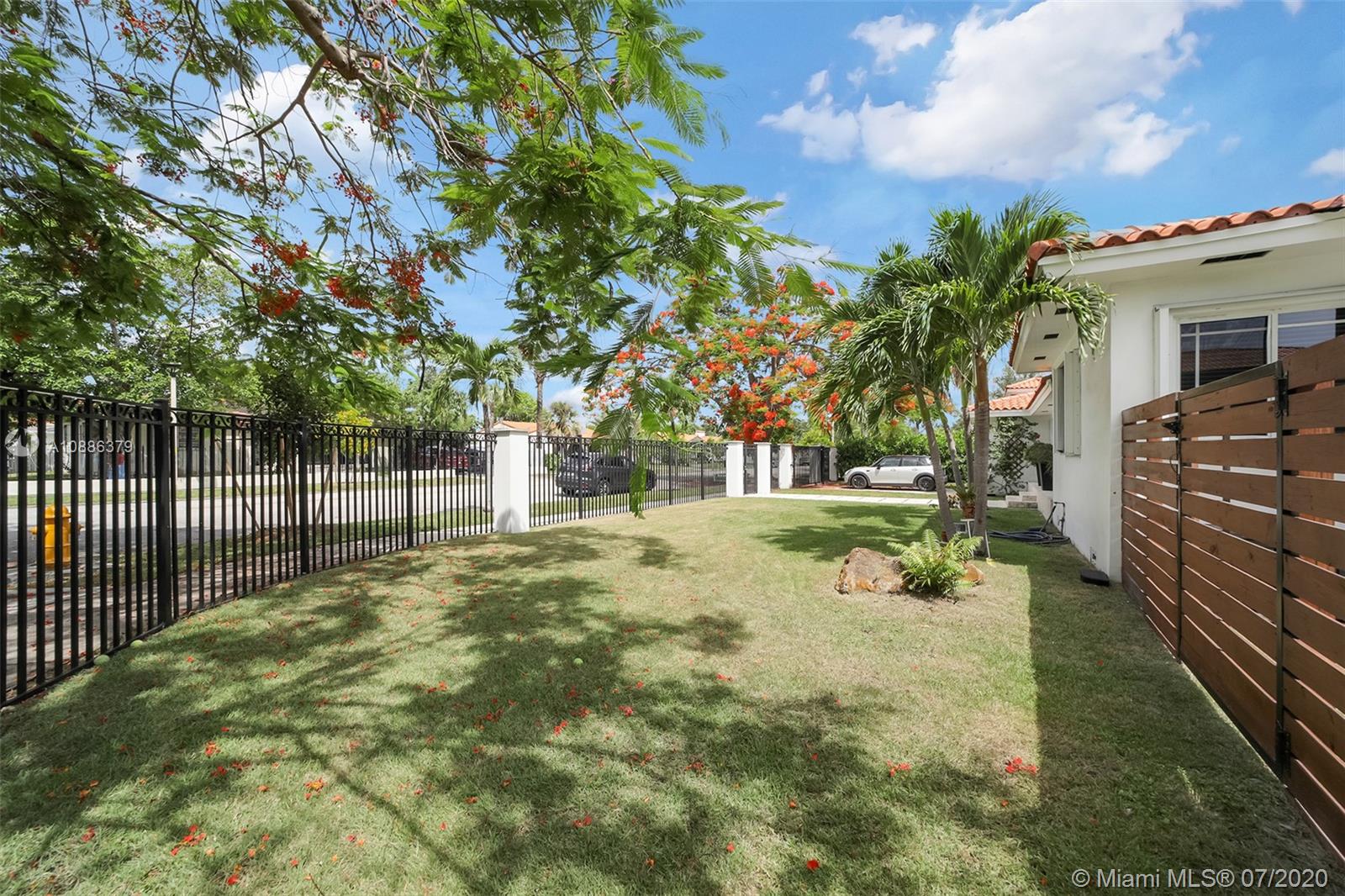 501 Southwest 19th Road Miami, FL 33129 - Photo 6 of 27