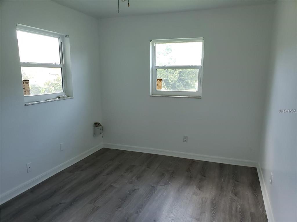 815 10th Street Northwest Largo, FL 33770 - Photo 9 of 15