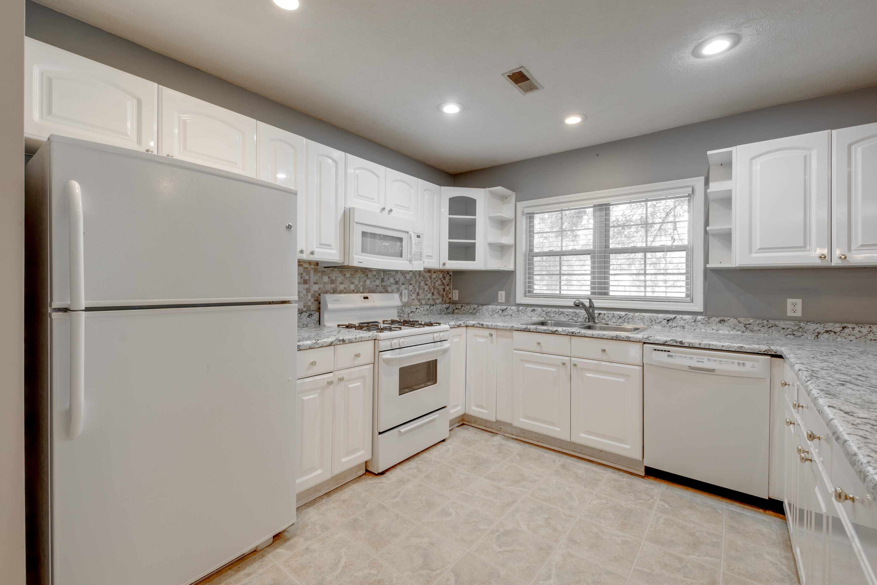 510 Dunbar Road Crossville, TN 38572 - Photo 14 of 41 15