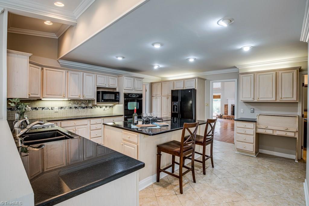 7525 Lasater Road Clemmons, NC 27012 - Photo 13 of 30 Gallery Image 13
