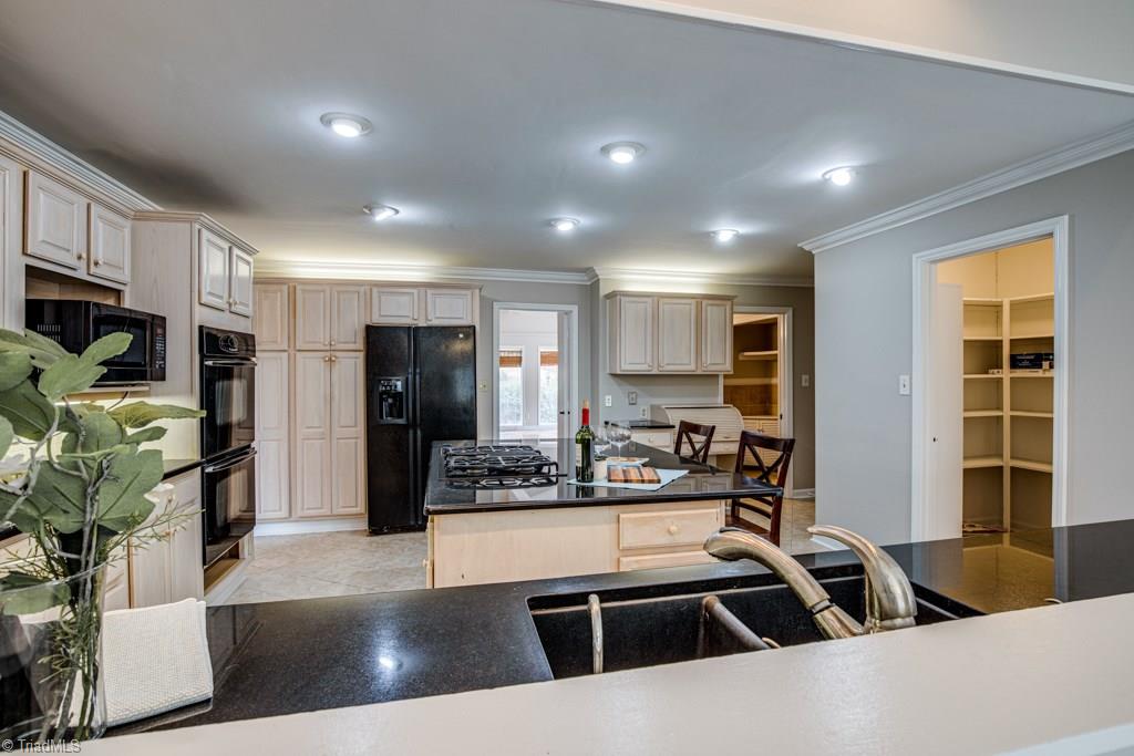 7525 Lasater Road Clemmons, NC 27012 - Photo 14 of 30 Gallery Image 14