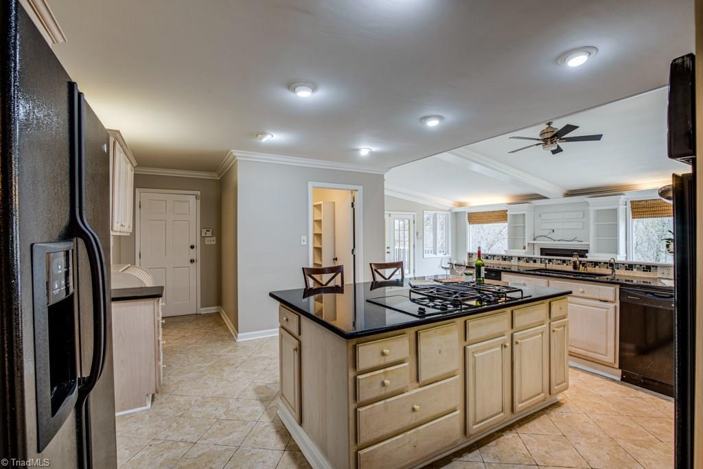 7525 Lasater Road Clemmons, NC 27012 - Photo 10 of 30 Gallery Image 10