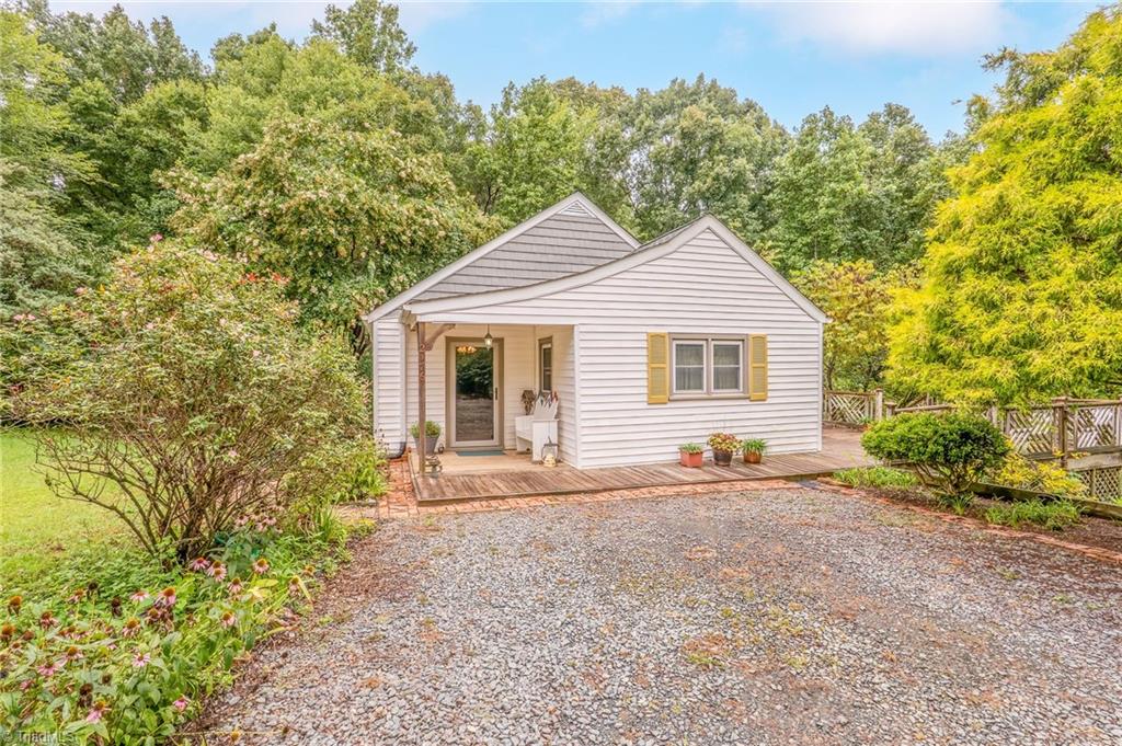 2176 Vienna Dozier Road Pfafftown, NC 27040 - Photo 4 of 22 Exterior