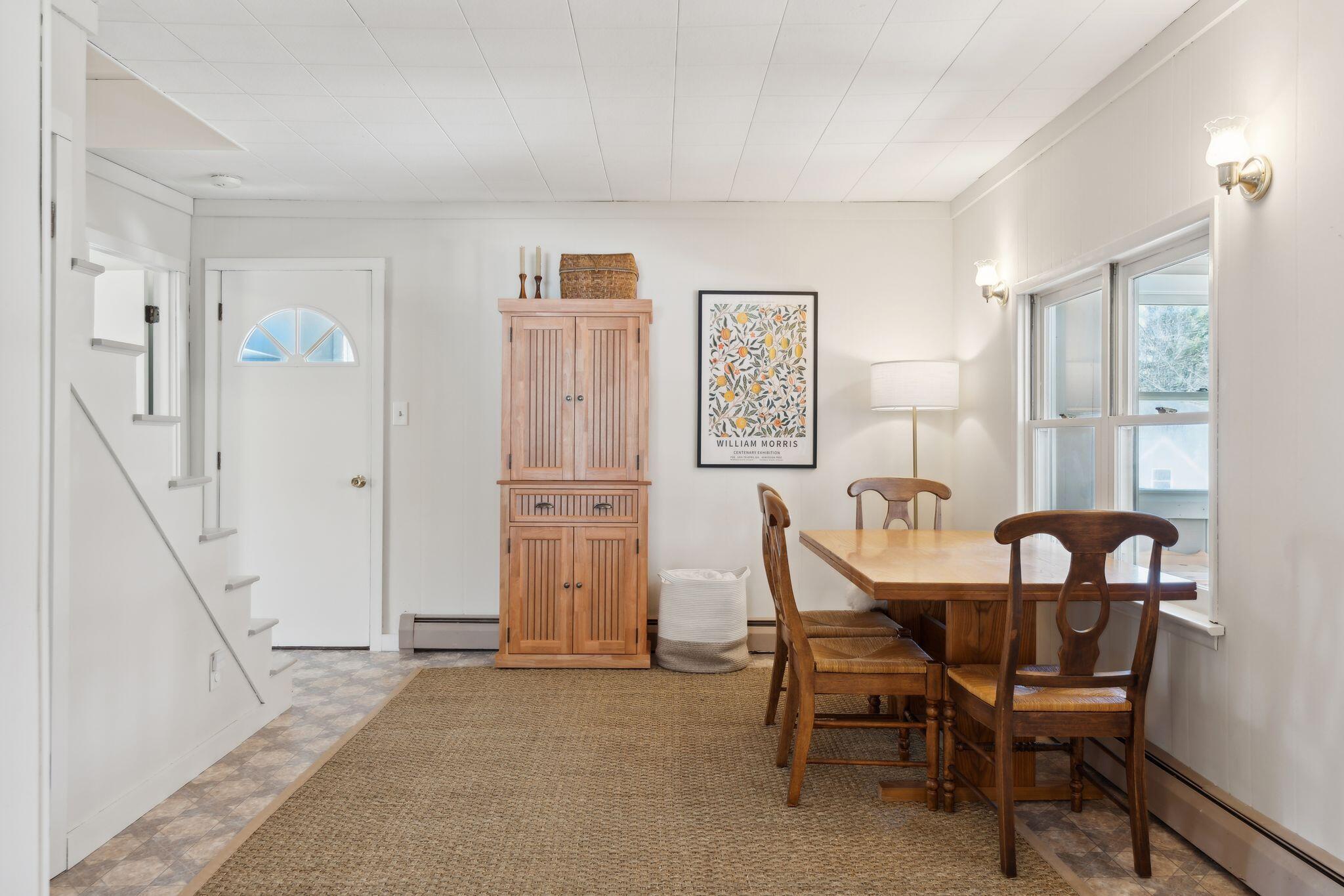 243 Trapp Road Auburn, ME 04210 - Photo 19 of 39 Dining room