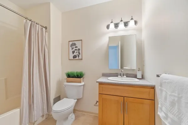 $309,000 | 35 Riverwalk Way, Unit R103, Lowell, MA 01854