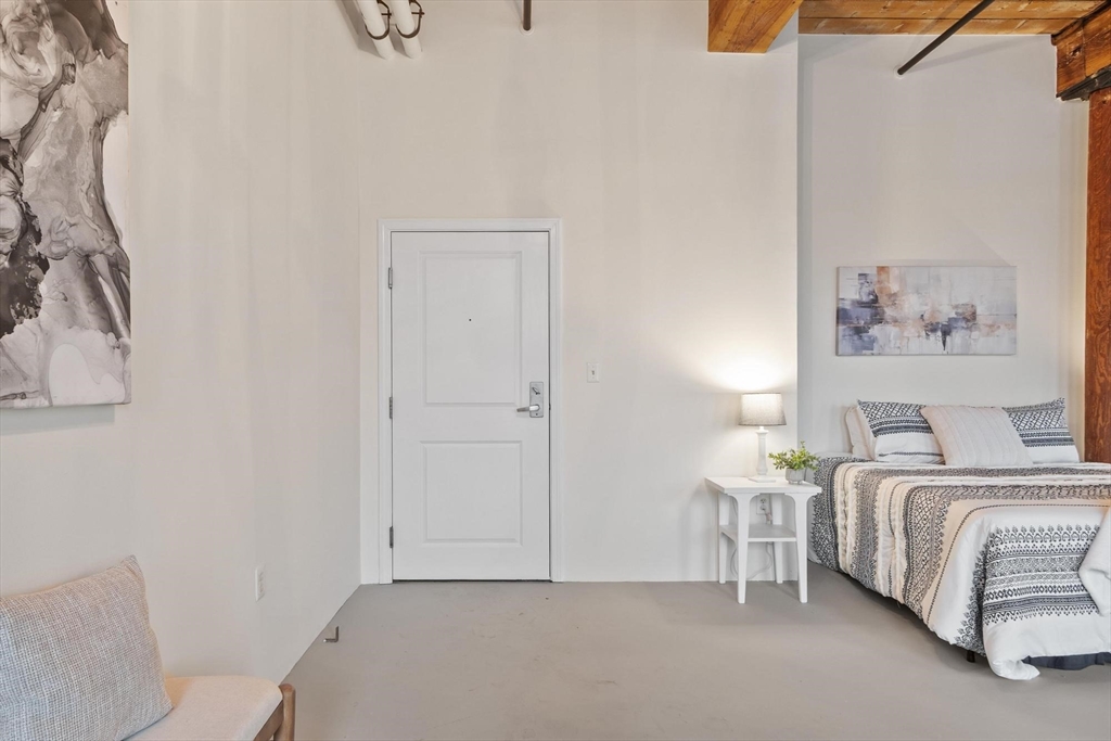 35 Riverwalk Way, Unit R103 Lowell, MA 01854 - Photo 5 of 27