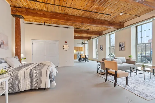 $309,000 | 35 Riverwalk Way, Unit R103, Lowell, MA 01854