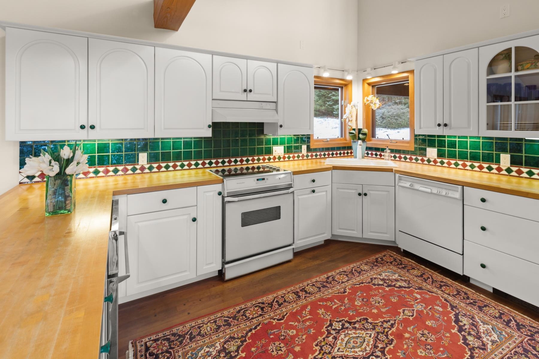 944 Center Road Hyde Park, VT 05655 - Photo 10 of 32