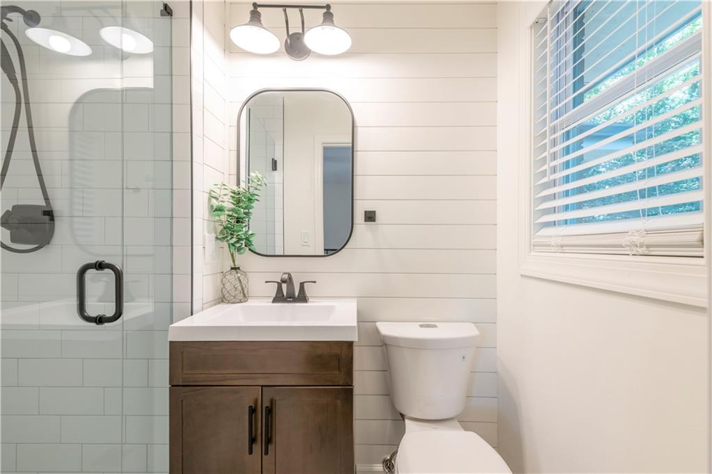 2907 Mt Olive Drive Decatur, GA 30033 - Photo 13 of 28