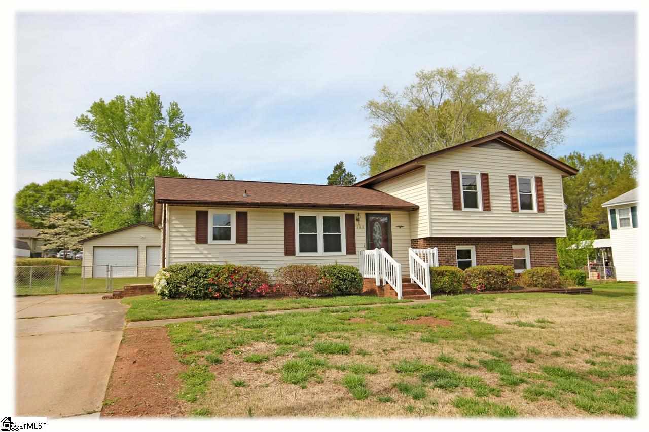 708 Davenport Road Simpsonville, SC 29680 - Photo 1 of 1 Gallery Image 1